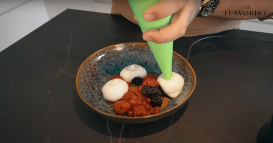 Meringue dessert met natuurlijk alcoholvrij limoncello aroma